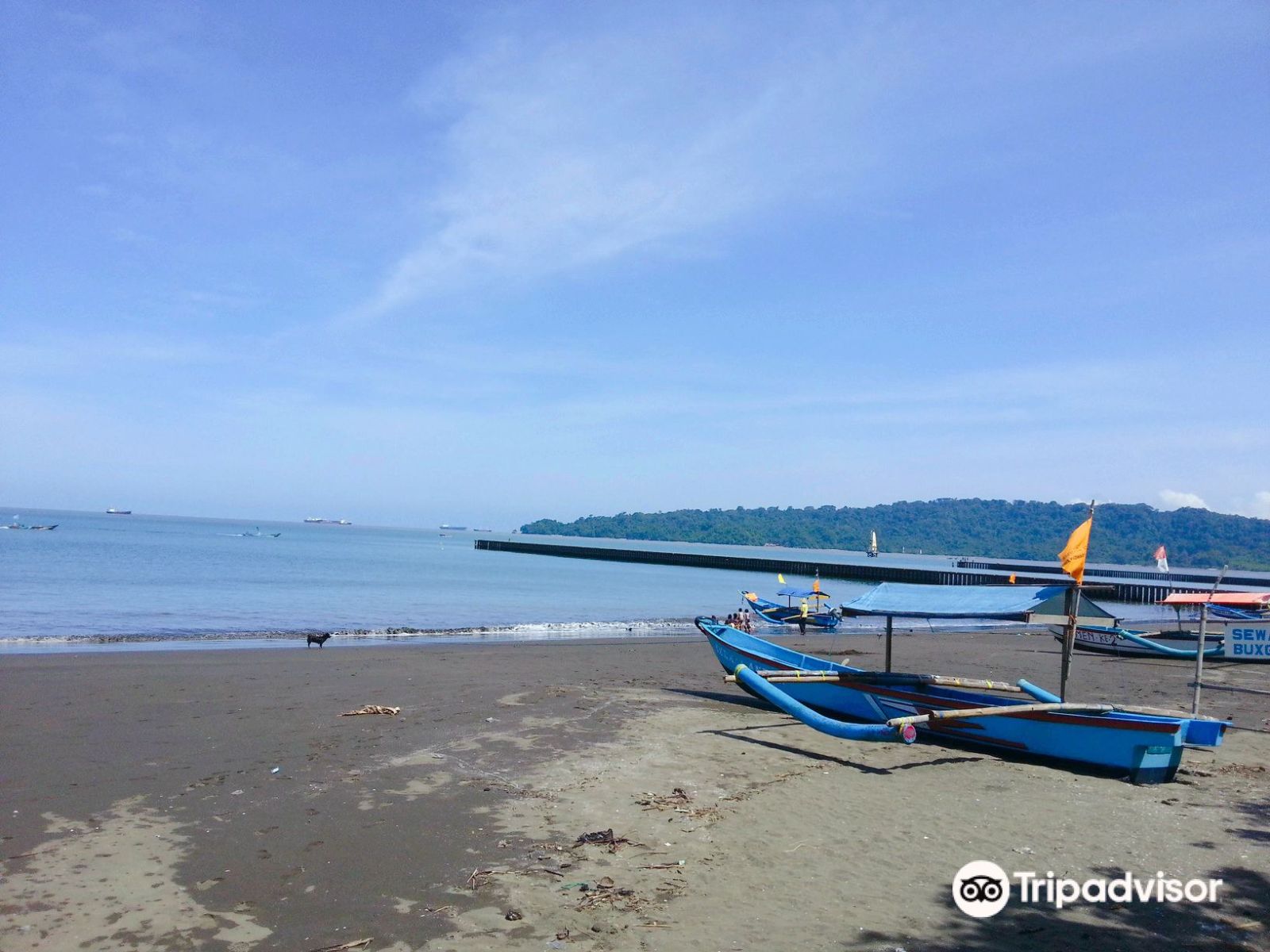 The Reef Hotel: Destinasi Tenang di Hati Cilacap